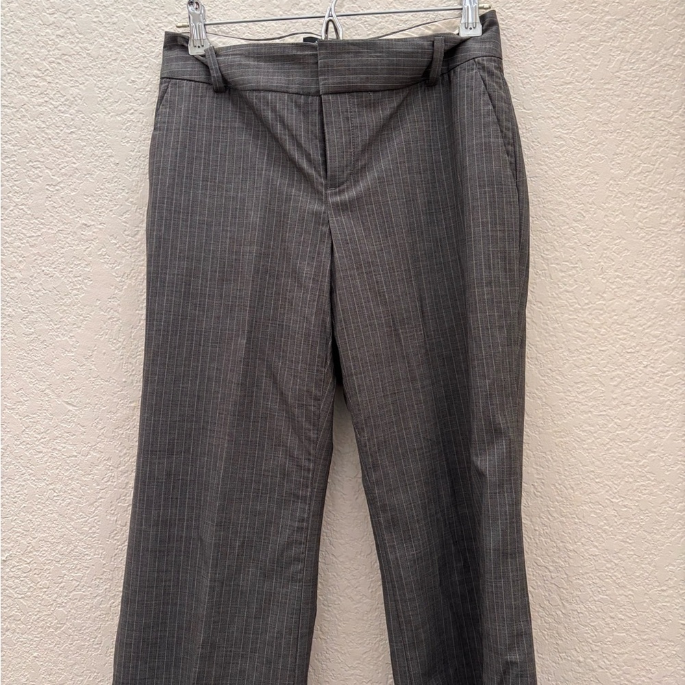 Banana Republic Gray striped Women's Pants